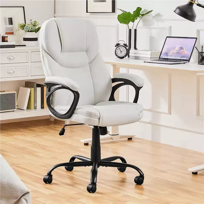 Sedia da ufficio direzionale in similpelle con schienale alto ergonomico