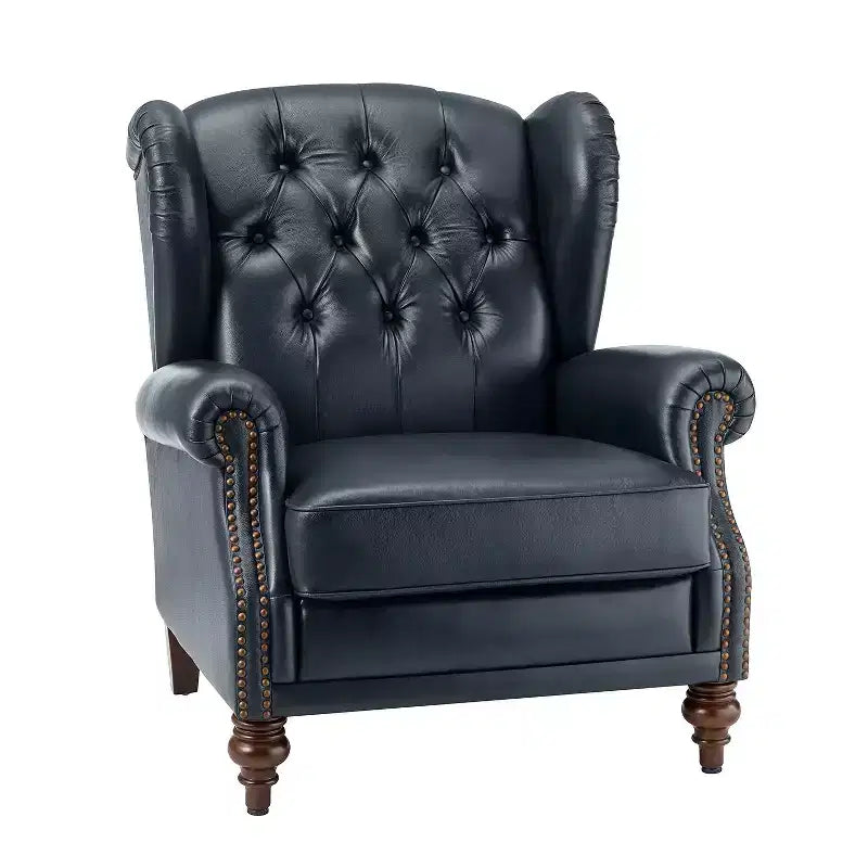 Poltrona a pozzetto larga 84 cm in vera pelle con gambe coniche in legno massello e bordo con borchie